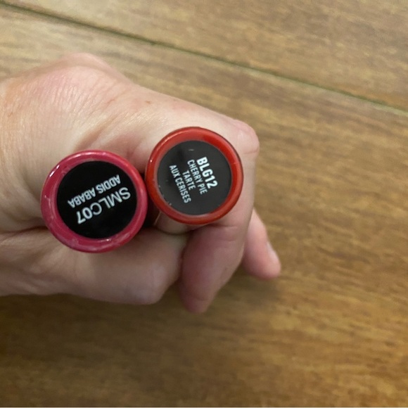 Lot 2 New NYX Soft Matte Lip Cream Cherry Pie BLG12 Addis ababa SML Co7 pink red - Picture 2 of 3